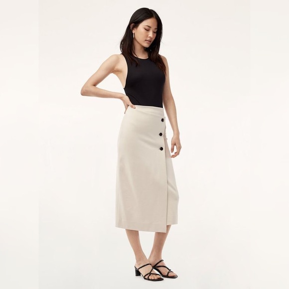 Aritzia Dresses & Skirts - Aritzia Botton Up Wrap Midi Skirt